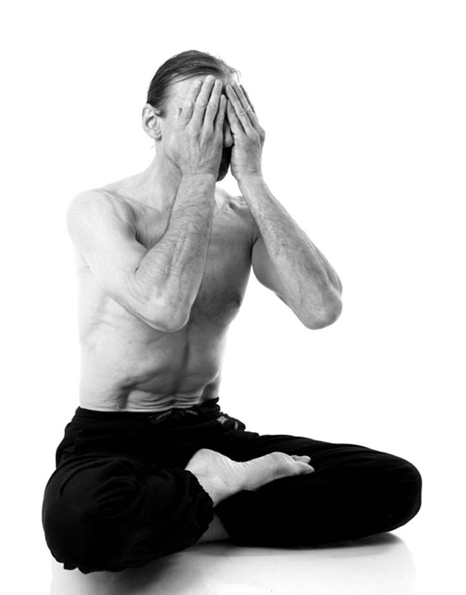 Иллюстрация к книге — Йога. Лучшие упражнения для каждого лунного дня. Сила Луны для здоровья и удачи [i_036.jpg]