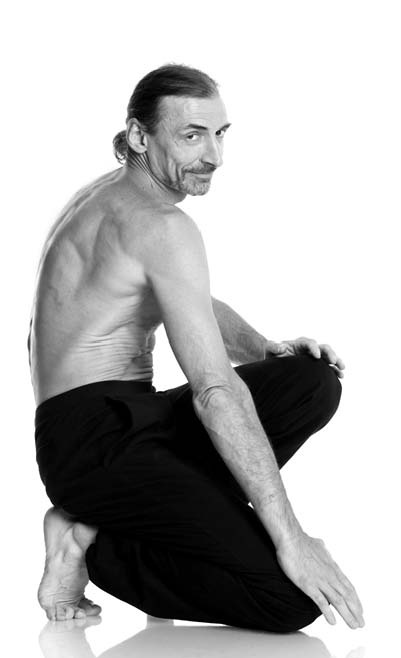 Иллюстрация к книге — Йога. Лучшие упражнения для каждого лунного дня. Сила Луны для здоровья и удачи [i_157.jpg]