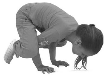 Иллюстрация к книге — Детская оздоровительная йога [i_100.jpg]