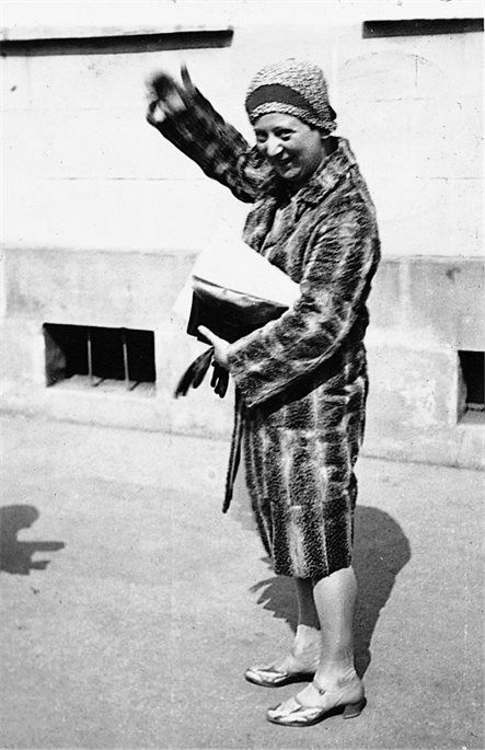 Иллюстрация к книге — Фридл [b00000968.jpg]