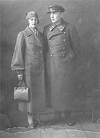 Иллюстрация к книге — Люди былой империи (сборник) [i_011.jpg]