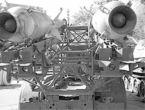 Иллюстрация к книге — Люди былой империи (сборник) [i_049.jpg]