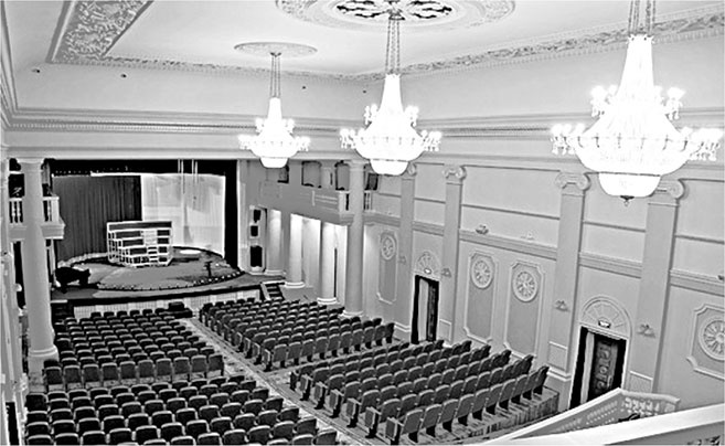 Иллюстрация к книге — Люди былой империи (сборник) [i_069.jpg]