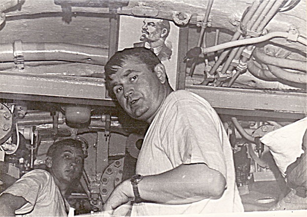 Иллюстрация к книге — Люди былой империи (сборник) [i_097.jpg]