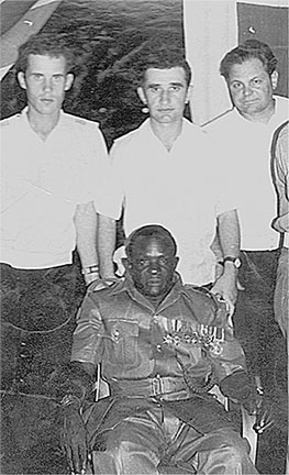 Иллюстрация к книге — Люди былой империи (сборник) [i_099.jpg]