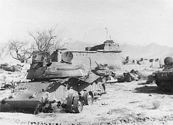 Иллюстрация к книге — Люди былой империи (сборник) [i_125.jpg]