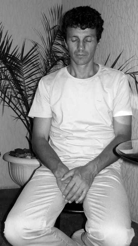 Иллюстрация к книге — Здоровье позвоночника. Системы Попова, Бубновского и другие методики излечения [i_023.jpg]