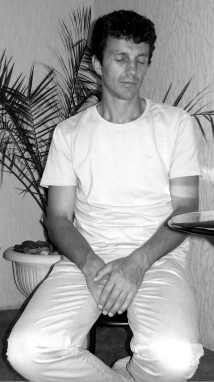 Иллюстрация к книге — Здоровье позвоночника. Системы Попова, Бубновского и другие методики излечения [i_024.jpg]