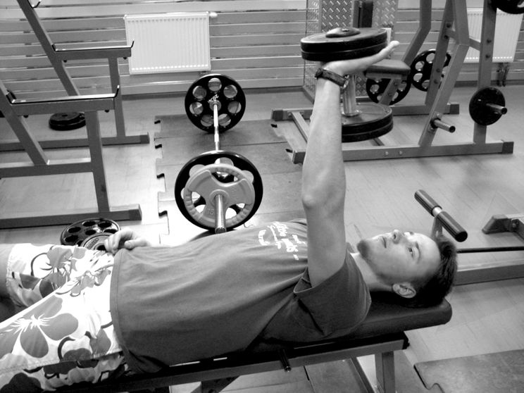 Иллюстрация к книге — Здоровье позвоночника. Системы Попова, Бубновского и другие методики излечения [i_071.jpg]