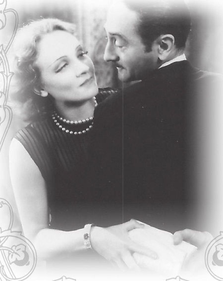 Иллюстрация к книге — Марлен Дитрих [i_019.jpg]