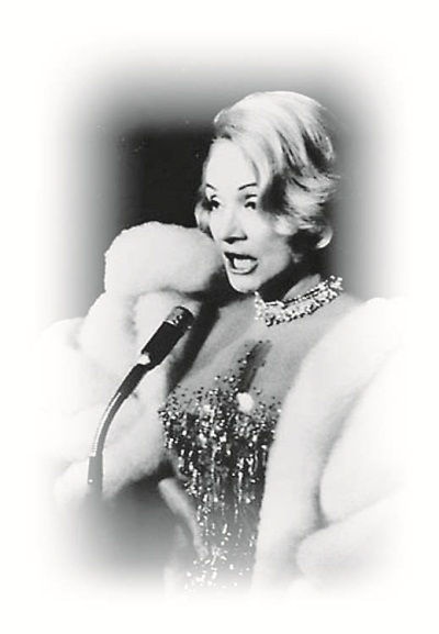 Иллюстрация к книге — Марлен Дитрих [i_069.jpg]