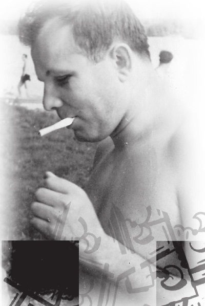 Иллюстрация к книге — Юрий Гагарин [Autogen_eBook_id68.jpg]