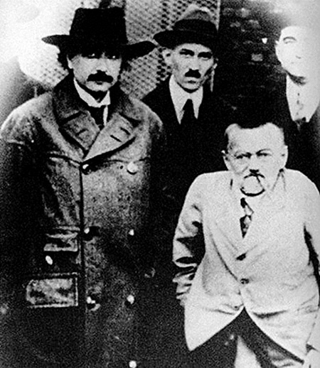 Иллюстрация к книге — Никола Тесла [i_066.jpg]