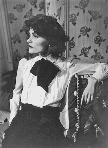 Иллюстрация к книге — Коко Шанель [i_008.jpg]