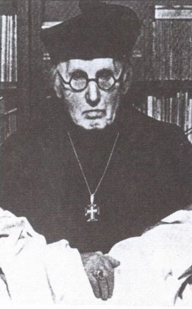 Иллюстрация к книге — Новые тамплиеры. Духовники &quot;черного ордена&quot; [i_048.jpg]