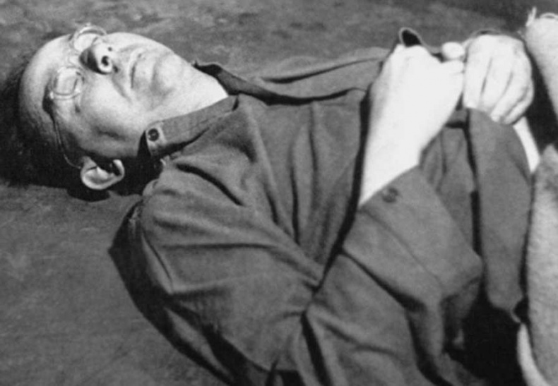 Иллюстрация к книге — Гиммлер. Инквизитор в пенсне [i_041.jpg]