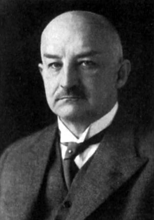 Иллюстрация к книге — Герольды &quot;Наследия предков&quot; [i_063.jpg]