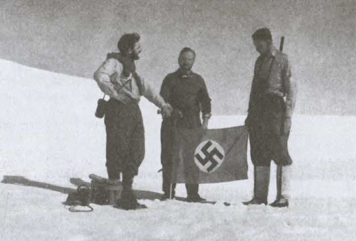 Иллюстрация к книге — Загадочная экспедиция. Что искали немцы в Антарктиде? [i_050.jpg]