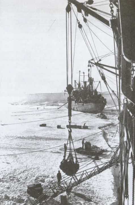 Иллюстрация к книге — Загадочная экспедиция. Что искали немцы в Антарктиде? [i_054.jpg]