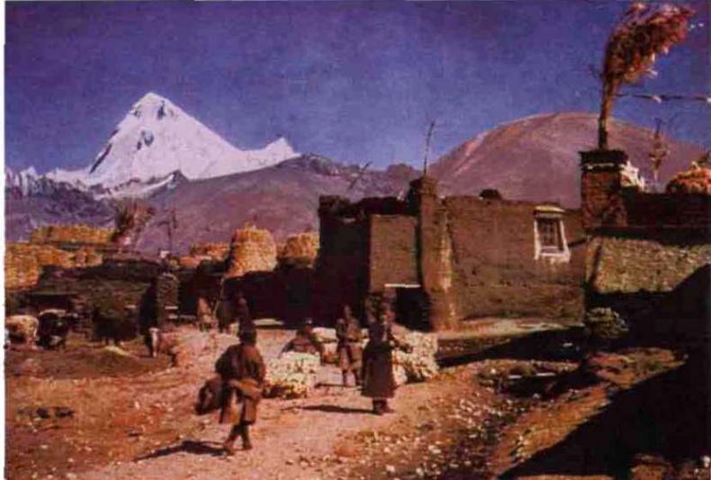 Иллюстрация к книге — Тибетская экспедиция СС. Правда о тайном немецком проекте [i_011.jpg]