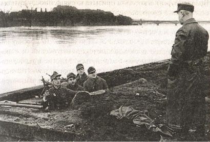 Иллюстрация к книге — Последняя крепость Рейха [i_005.jpg]