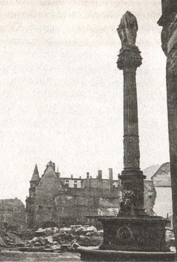 Иллюстрация к книге — Последняя крепость Рейха [i_028.jpg]