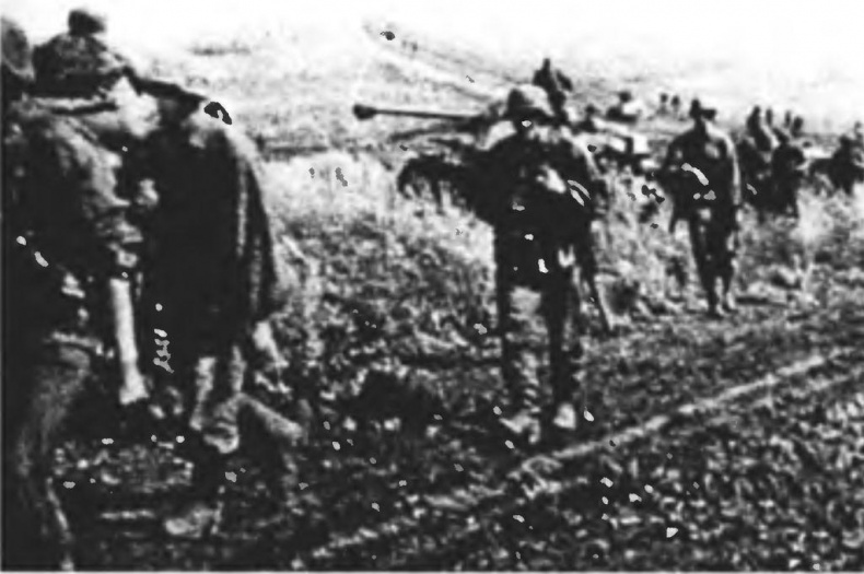 Иллюстрация к книге — Танковый ас №1 Михаэль Виттманн [img_40.jpg]