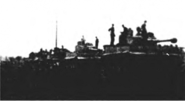 Иллюстрация к книге — Танковый ас №1 Михаэль Виттманн [img_47.jpg]