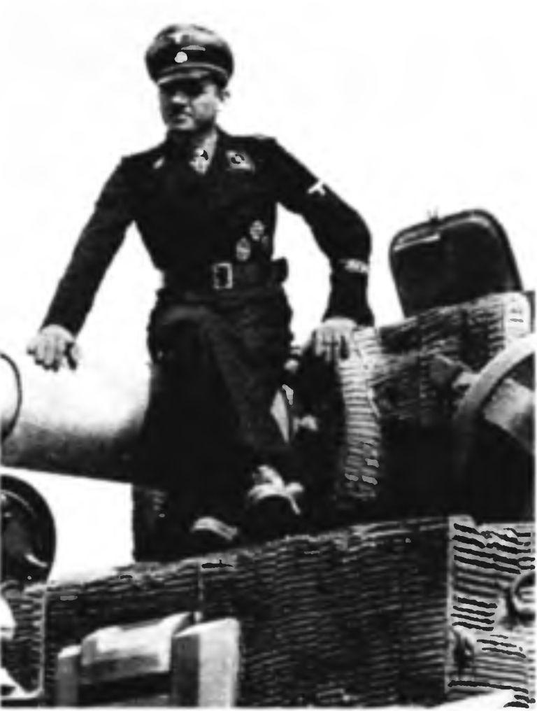 Иллюстрация к книге — Танковый ас №1 Михаэль Виттманн [img_62.jpg]