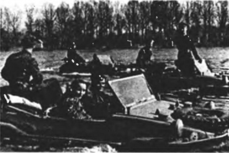 Иллюстрация к книге — Танковый ас №1 Михаэль Виттманн [img_86.jpg]