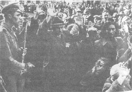 Иллюстрация к книге — 100 дней в кровавом аду. Будапешт - &quot;дунайский Сталинград&quot;? [i_043.jpg]