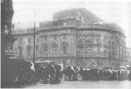 Иллюстрация к книге — 100 дней в кровавом аду. Будапешт - &quot;дунайский Сталинград&quot;? [i_047.jpg]