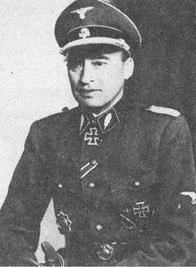 Иллюстрация к книге — Последнее наступление Гитлера. Разгром танковой элиты Рейха [i_021.jpg]