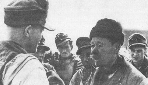 Иллюстрация к книге — Последнее наступление Гитлера. Разгром танковой элиты Рейха [i_037.jpg]