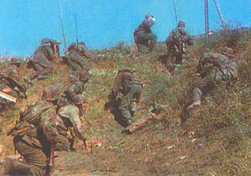 Иллюстрация к книге — Последнее наступление Гитлера. Разгром танковой элиты Рейха [i_082.jpg]