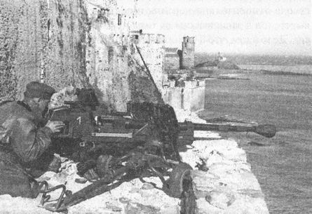 Иллюстрация к книге — &quot;Фаустники&quot; в бою [i_086.jpg]