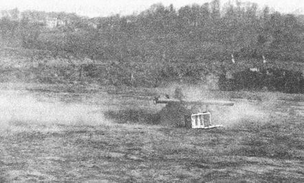 Иллюстрация к книге — &quot;Фаустники&quot; в бою [i_107.jpg]