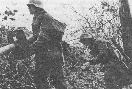 Иллюстрация к книге — &quot;Фаустники&quot; в бою [i_109.jpg]