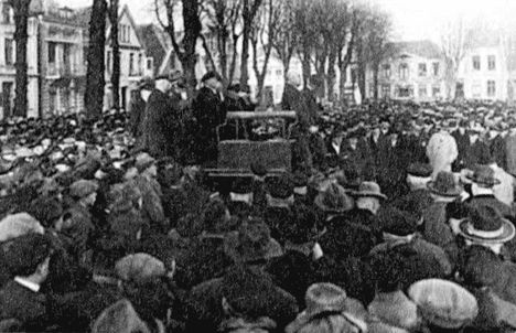 Иллюстрация к книге — Война кланов. "Черный фронт" против НСДАП [i_018.jpg]