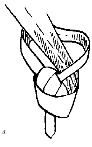 Иллюстрация к книге — Шарфик, платочек, парео. Как красиво и модно повязать [i_066.jpg]