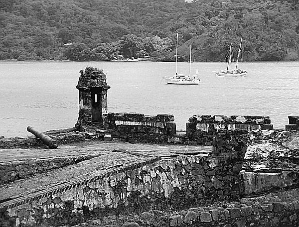 Иллюстрация к книге — 100 великих пиратов [_32.jpg]