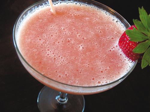 Иллюстрация к книге — Готовим с блендером, кухонным комбайном, миксером [i_001.jpg]