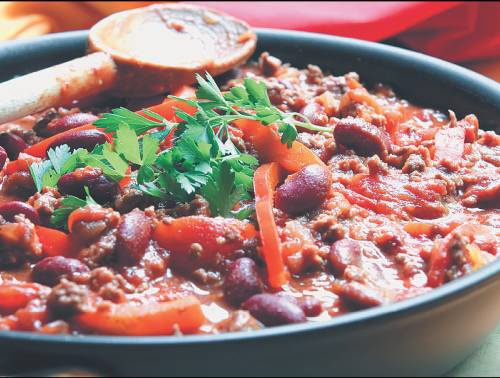 Иллюстрация к книге — Необыкновенные блюда из консервированных и замороженных продуктов. Мясо, рыба, морепродукты, овощи, фрукты [_07.jpg]