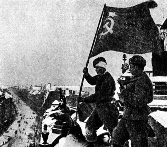 Иллюстрация к книге — Осада Будапешта. 100 дней Второй мировой войны [i_087.jpg]