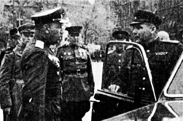 Иллюстрация к книге — Осада Будапешта. 100 дней Второй мировой войны [i_088.jpg]