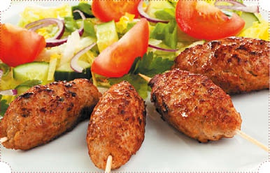 Иллюстрация к книге — Холодные и теплые салаты. Мясные, рыбные, овощные, корейские, постные + 50 салатных заправок [i_022.jpg]