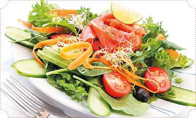 Иллюстрация к книге — Холодные и теплые салаты. Мясные, рыбные, овощные, корейские, постные + 50 салатных заправок [i_053.jpg]