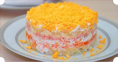 Иллюстрация к книге — Холодные и теплые салаты. Мясные, рыбные, овощные, корейские, постные + 50 салатных заправок [i_060.jpg]