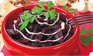 Иллюстрация к книге — Холодные и теплые салаты. Мясные, рыбные, овощные, корейские, постные + 50 салатных заправок [i_063.jpg]