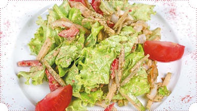 Иллюстрация к книге — Холодные и теплые салаты. Мясные, рыбные, овощные, корейские, постные + 50 салатных заправок [i_073.jpg]